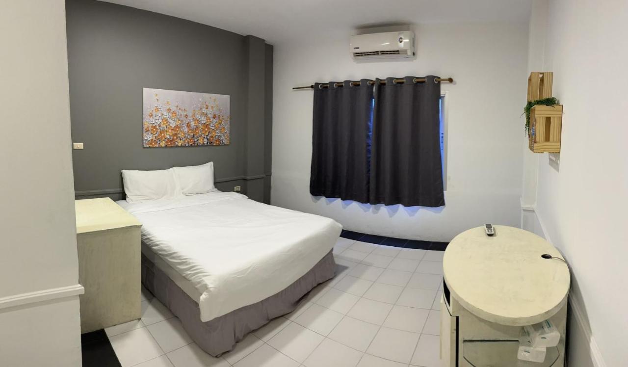 Center Hotel Chaweng  Bagian luar foto